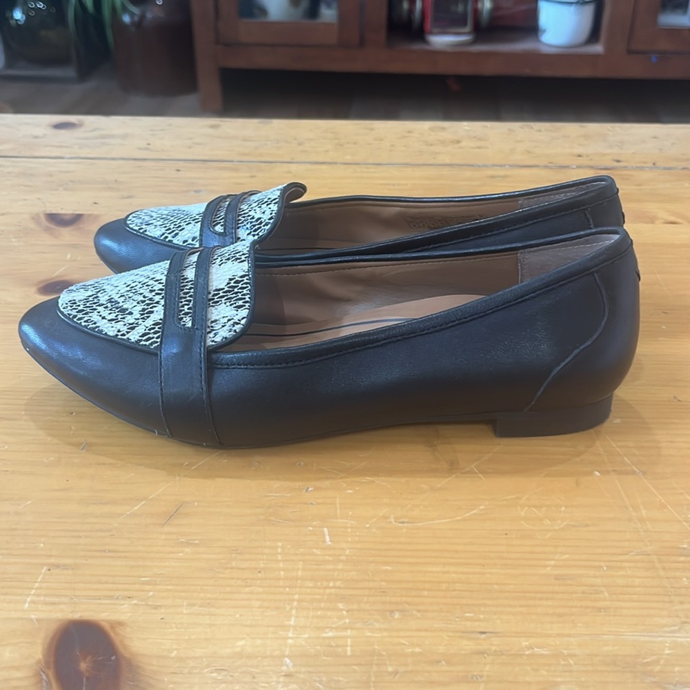 Vionic Slip On Flats - image 5